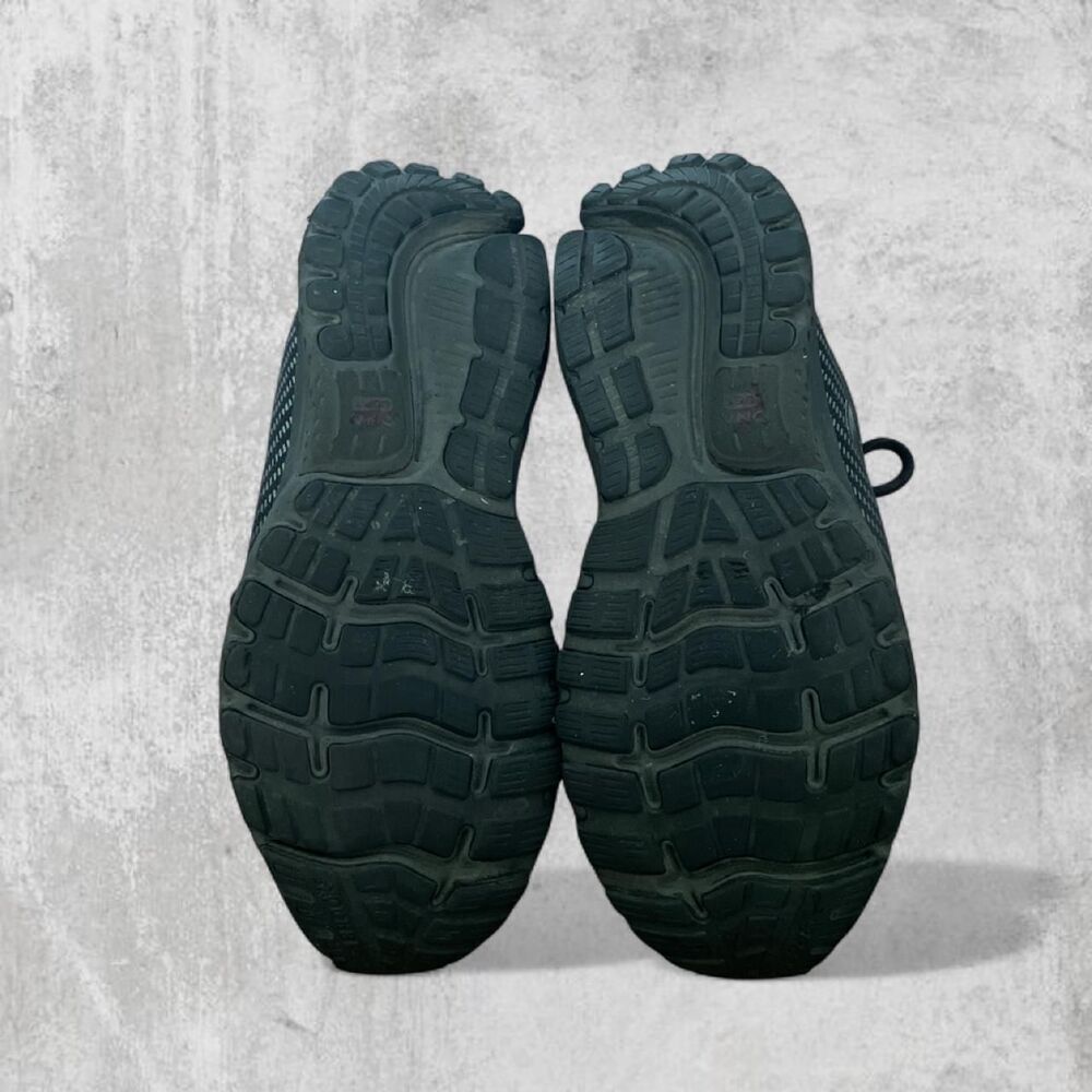 Brooks Men's Black Athletic Running Shoes - Picture 5 of 8
